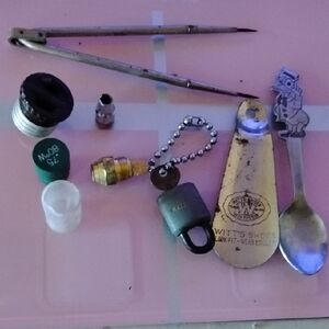 Vintage Metal Shoe Horn and Collectibles Set